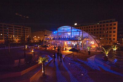 Panoramablick auf die Beachbar Mitte Panoramablick auf die Beachbar Mitte