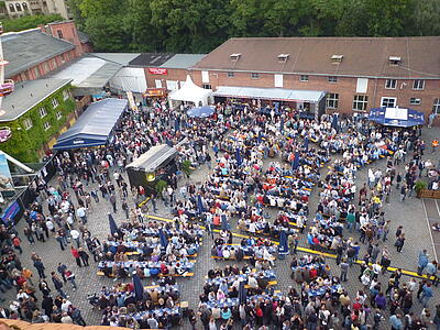 Menschenmassen bei Brauereifest der Landskron Brauerei Menschenmassen bei Brauereifest der Landskron Brauerei in Görlitz