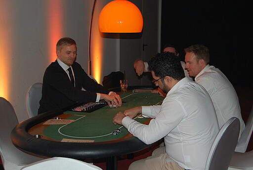 Pokerspieltisch im Chamäleon in Frankfurt am Main Pokerspieltisch im Chamäleon in Frankfurt am Main